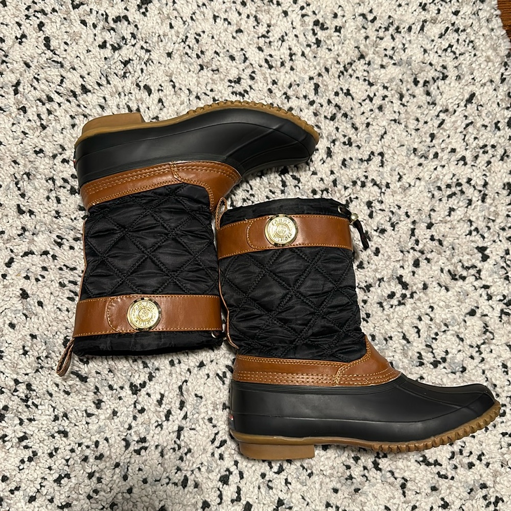 Tommy Hilfiger TW Arcadia Leather Winter Snow Rain Quilted Duck Boots